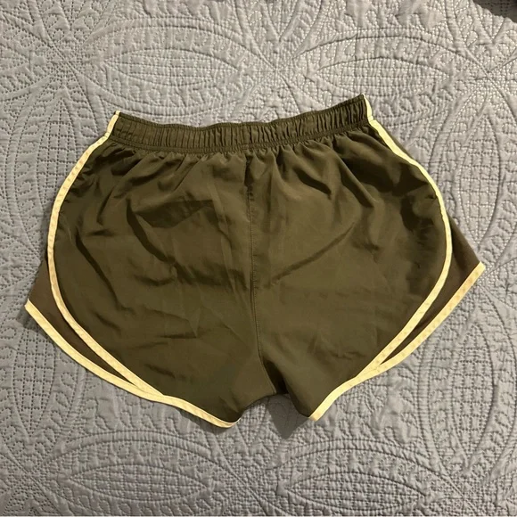 Nike Women's Grey Athletic Shorts - Picture 2 of 3